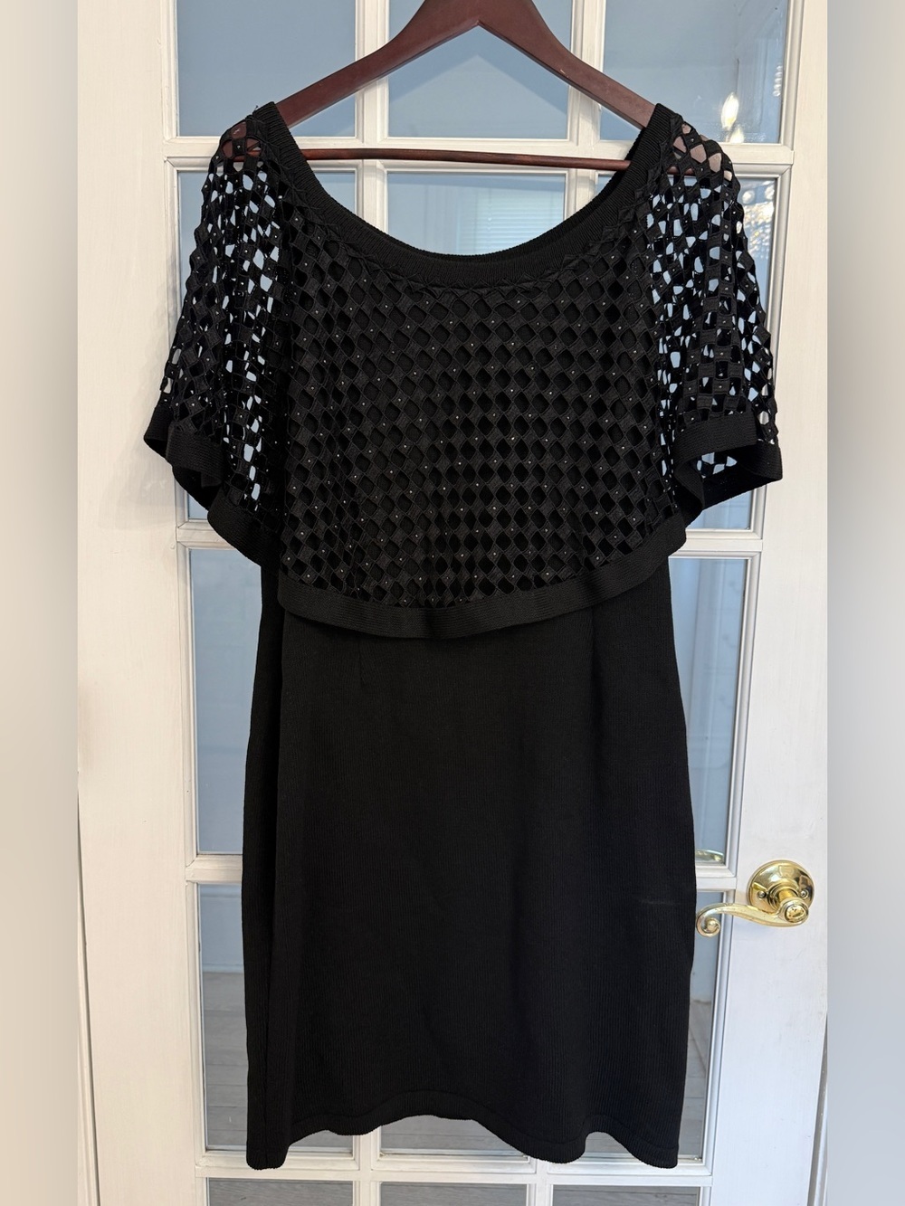 ELANA COLLECTION Women's Black Knit Caplet Popover Sleeveless Knee Length Dress